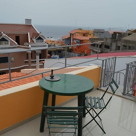 Apartamento T1 Mobiliado Com Wi-Fi Прая Екстер'єр фото